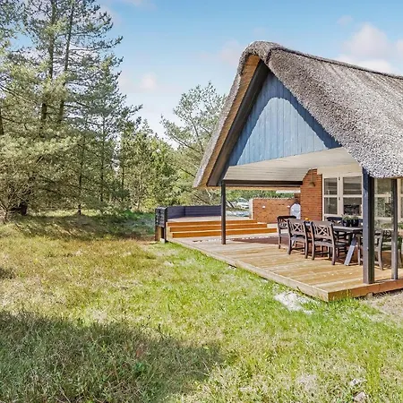 3 Bedroom Awesome In Romo Vakantiehuis
