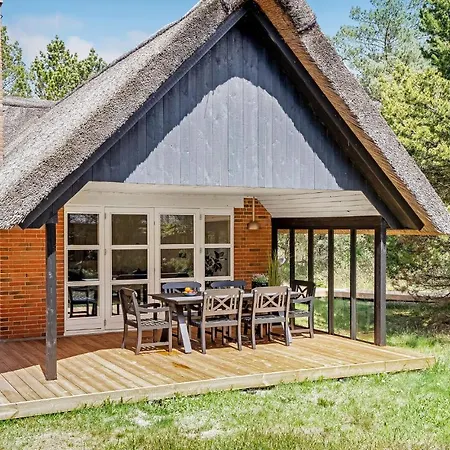 3 Bedroom Awesome In Romo Vakantiehuis